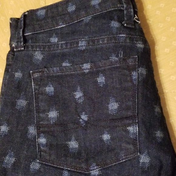 Lucky Brand Jeans - Picture 2 of 3